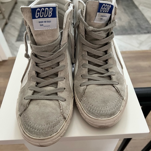 Golden Goose Slide Sneakers size 39 worn only twice. - Picture 7 of 9